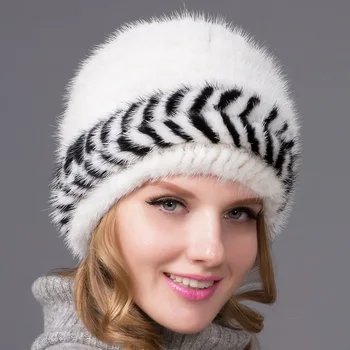 Женската кожа шапка от норка, топло и удебелена капачка за защита на ушите от цвят на кожа през зимата